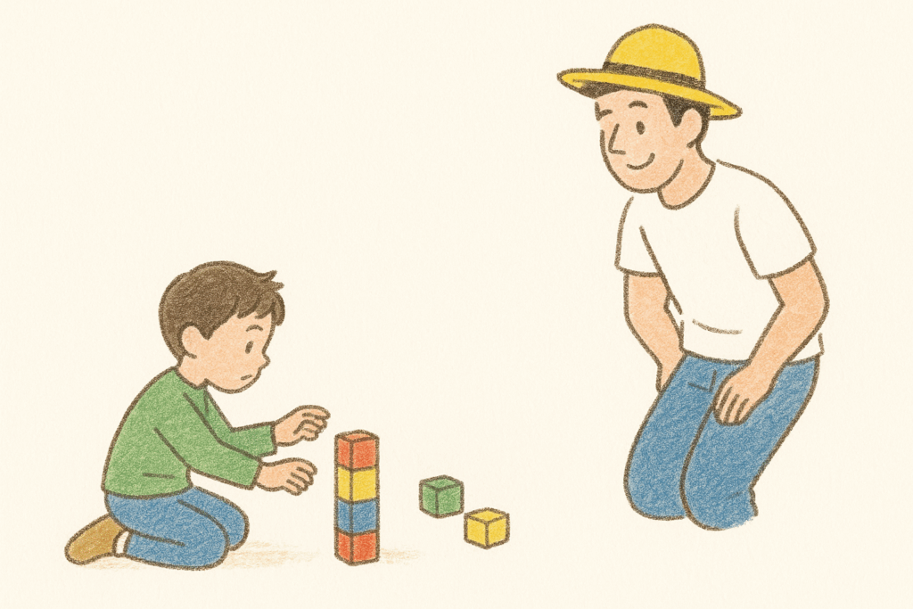 見守る勇気を持つ親の姿|子どもの自立を支える関わり方 | my stellaマイステラブログ|子どもの好きが育つヒントと親子の時間 少し離れた距離から子どもを温かく見守る黄色い帽子の親